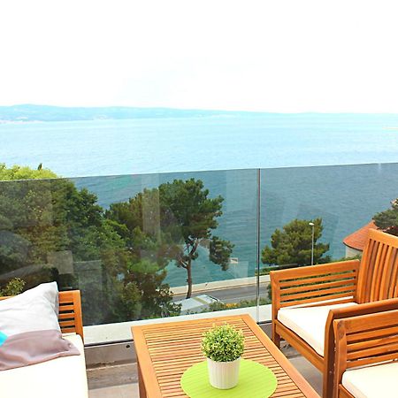 Apartments Mimac Omis Bagian luar foto