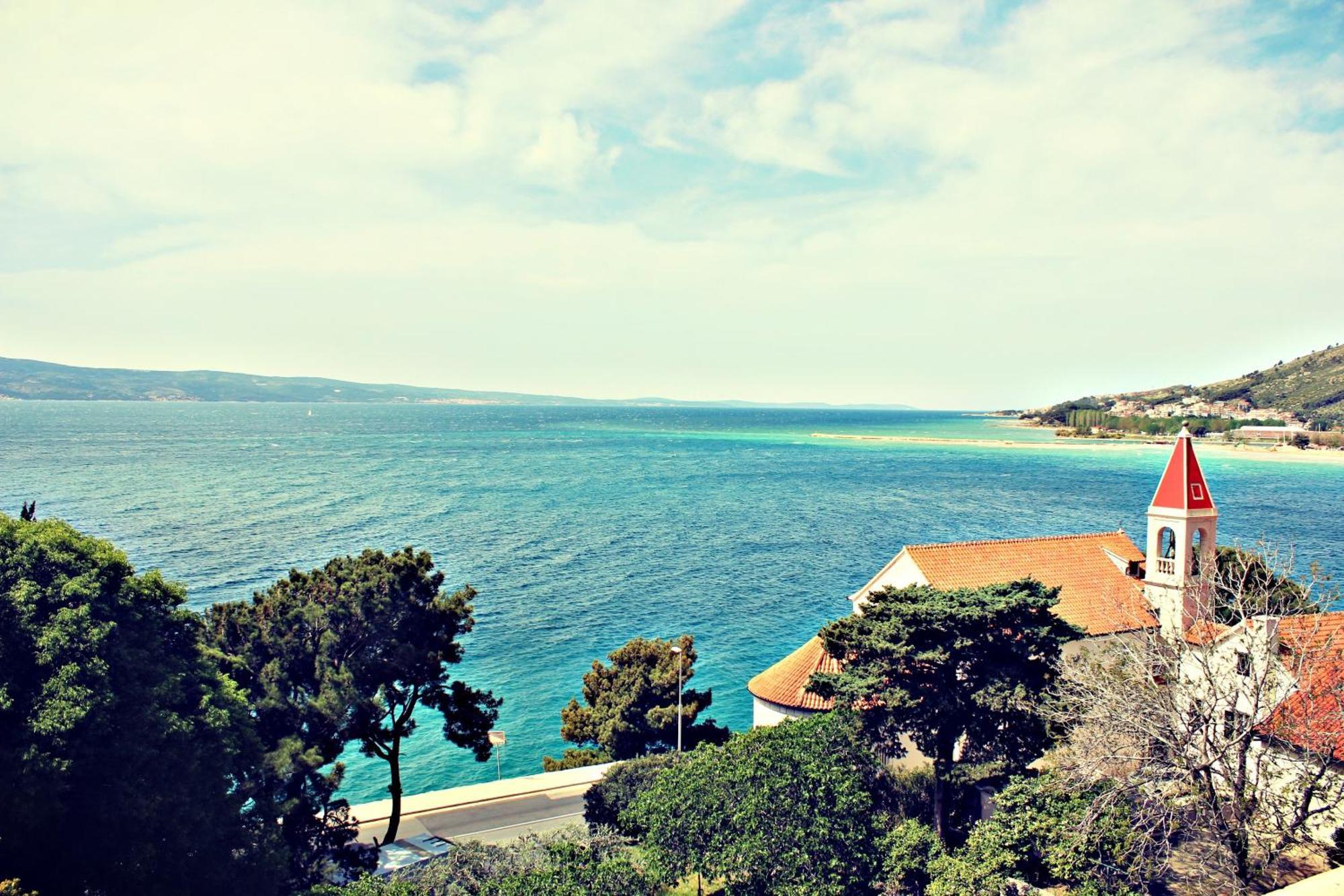 Apartments Mimac Omis Bagian luar foto