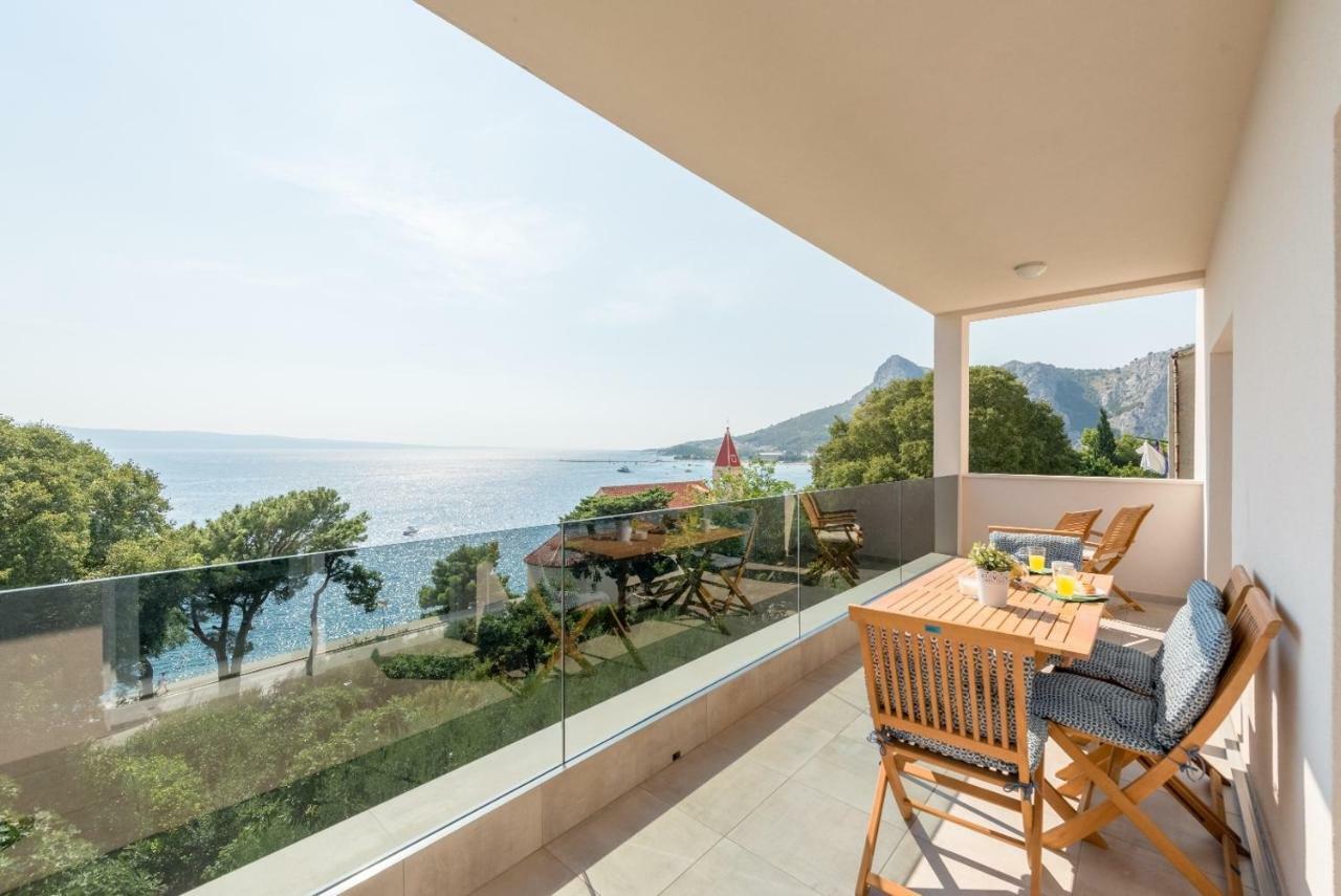 Apartments Mimac Omis Bagian luar foto